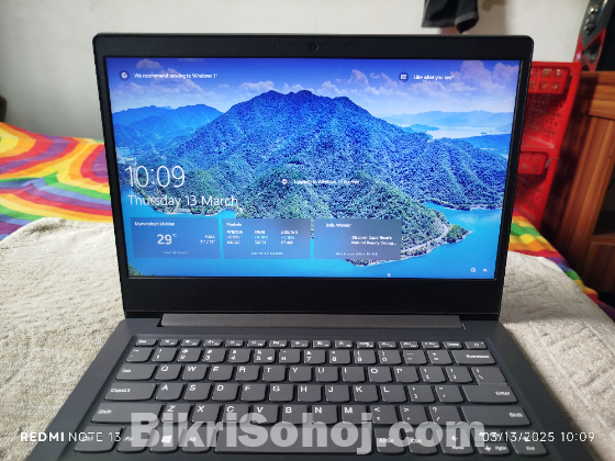 Lenovo V14-IIL 82C4